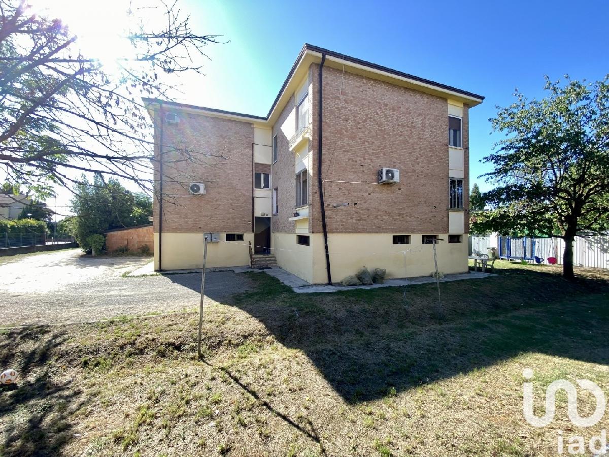 3 Schlafzimmer Wohnung in San Prospero, Italy, Nr. 276950