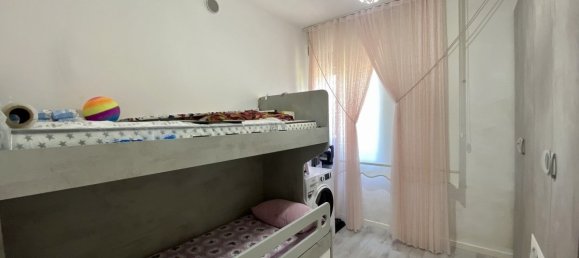 3 Schlafzimmer Wohnung in San Prospero, Italy, Nr. 276950 22
