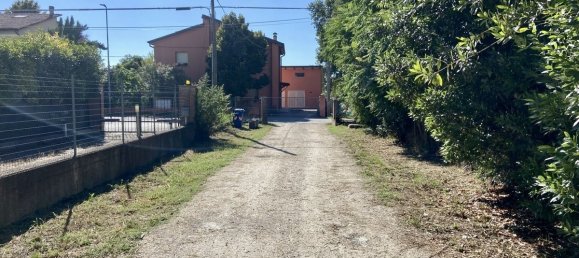 3 Schlafzimmer Wohnung in San Prospero, Italy, Nr. 276950 7