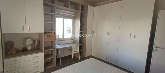 3 bedrooms Apartment in Saint Paul's Bay, Malta No. 10353 4