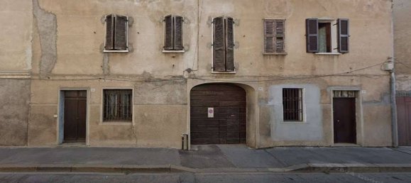2 bedrooms Apartment in Canegrate, Italy No. 263084 2