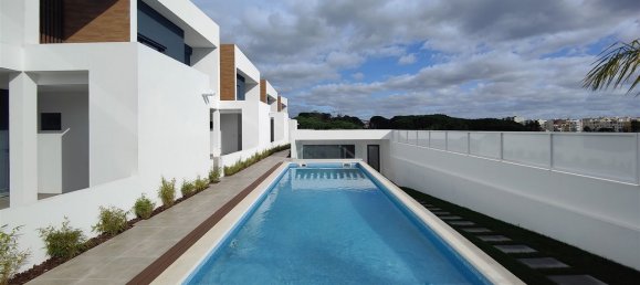 Casa T4 em Loures, Portugal N.º 102777 2
