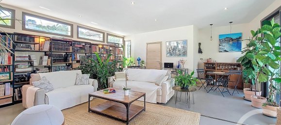 4 bedrooms House in Avignon, France No. 346798 3