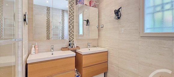 4 bedrooms House in Avignon, France No. 346798 11