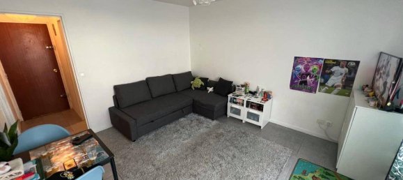 Studio in Le Bourget, France, Nr. 161871 2