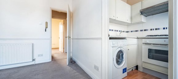 1 bedroom Apartment in London, United Kingdom No. 7791 8