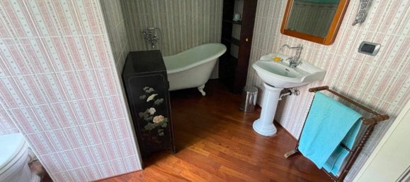 6 bedrooms Apartment in Reggio Emilia, Italy No. 315905 25