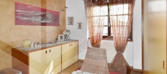 4-salle Villa à Parabiago, Italy No. 34416 3