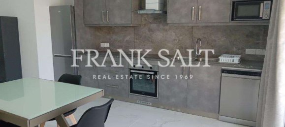 3 Schlafzimmer Wohnung in Xaghra, Malta, Nr. 5993 4