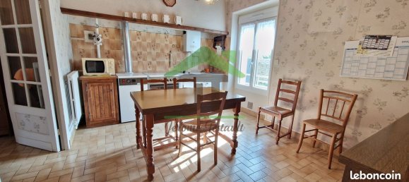 Adosado de 4 dormitorios en Chateaudun, France No. 71217 3