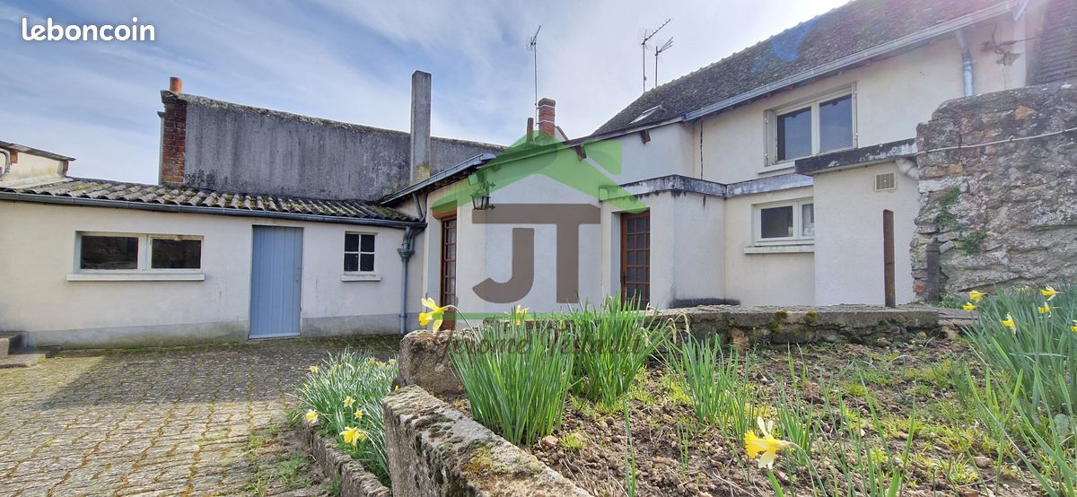 Adosado de 4 dormitorios en Chateaudun, France No. 71217