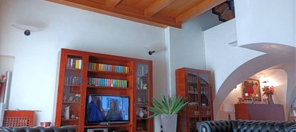 Вилла с 5 комнатами в Мольяно Венето, Италия № 134112 5