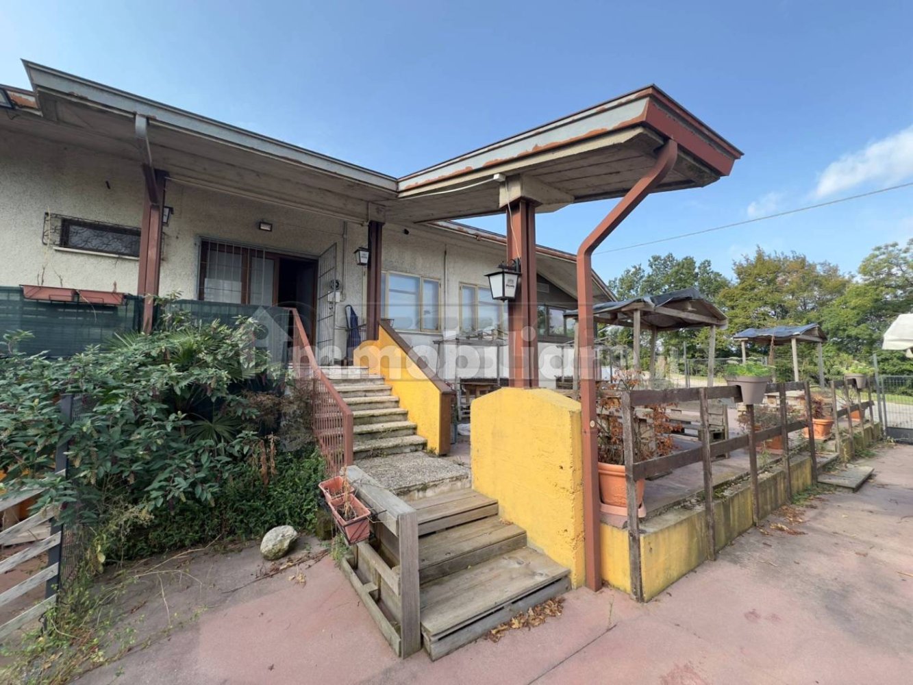 5 rooms Villa in Castelgomberto, Italy No. 268223