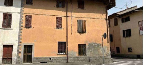 4-Zimmer Doppelhaus in Boltiere, Italy, Nr. 64367 31