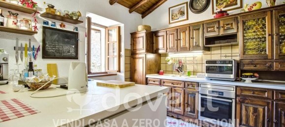8 rooms House in Rancio Valcuvia, Italy No. 285457 11