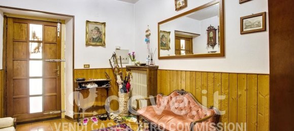 8 rooms House in Rancio Valcuvia, Italy No. 285457 14