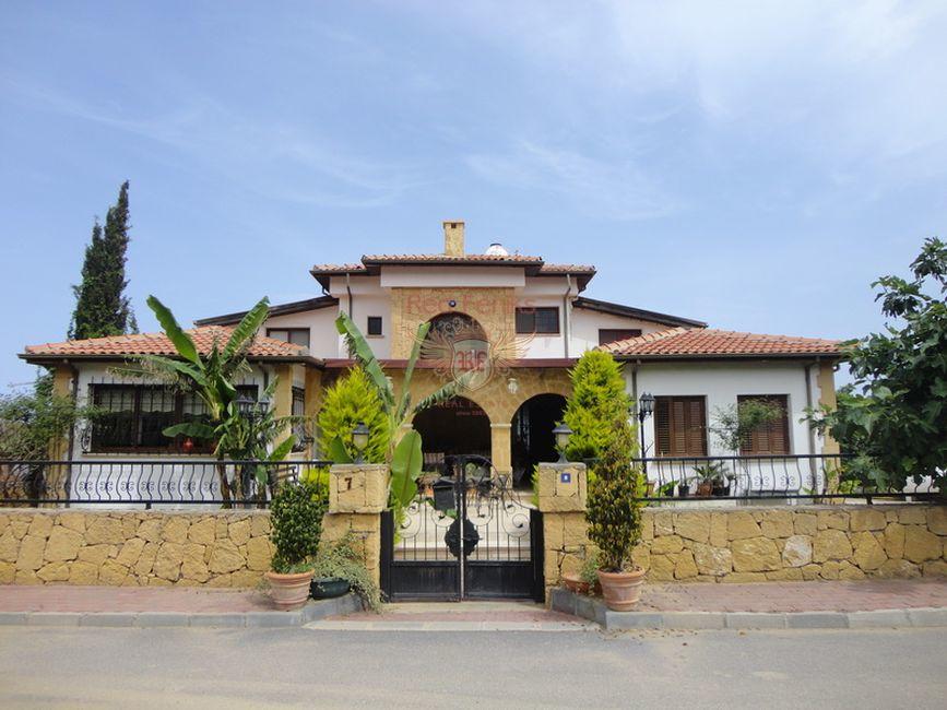 5 Schlafzimmer Villa in Girne, Nord-Zypern, Nr. 3746