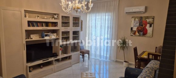 Apartamento de 2 dormitorios en Carini, Italy No. 359118 9