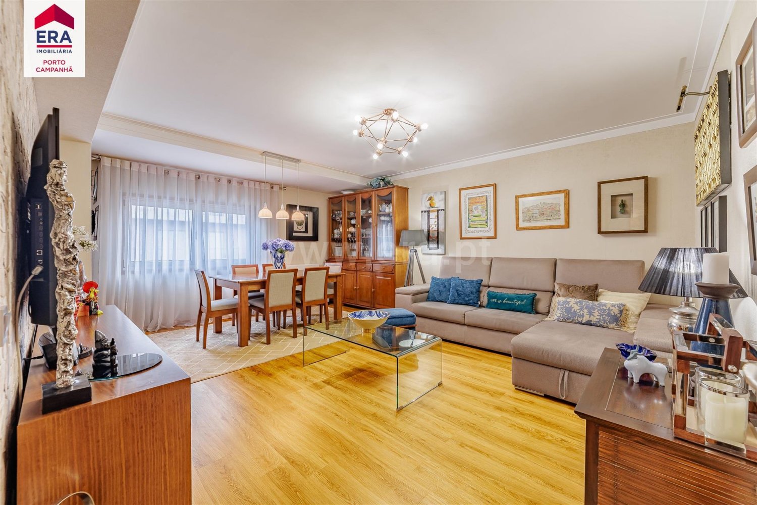 4 chambres Appartement à Porto, Portugal No. 337174