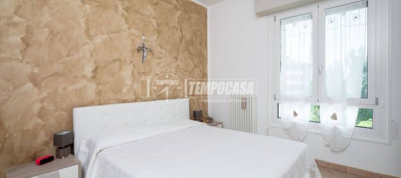 2 Schlafzimmer Wohnung in Reggio Emilia, Italy, Nr. 301396 5