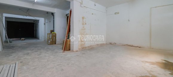 Gewerbliche Immobilie in Sant Andreu, Spain 82m², Nr. 141116 3