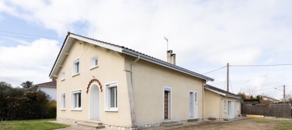 Casa de 5 dormitorios en Bergerac, France No. 335733 15
