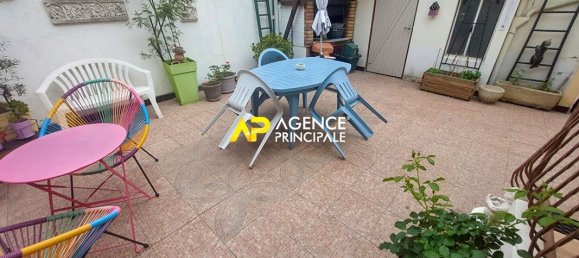 Casa de 3 dormitorios en Bezons, France No. 177982 4