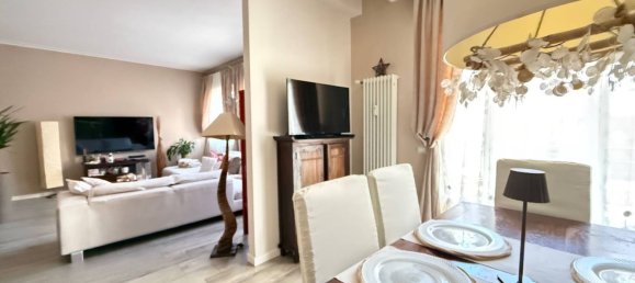 5 bedrooms Apartment in Mantua, Italy No. 370590 8