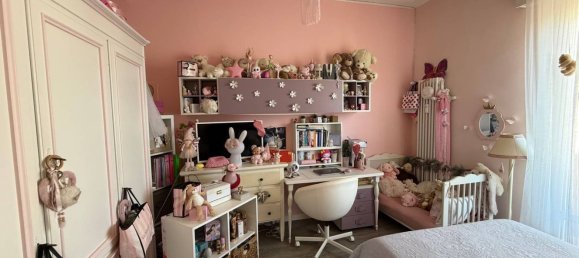 5 bedrooms Apartment in Mantua, Italy No. 370590 19