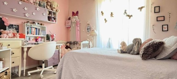 5 bedrooms Apartment in Mantua, Italy No. 370590 21