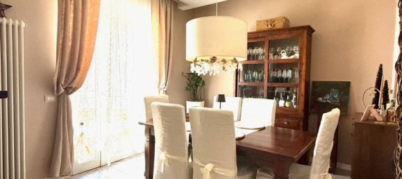 5 bedrooms Apartment in Mantua, Italy No. 370590 9