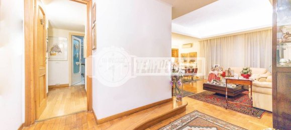 4-salle Appartement à Rome, Italy No. 270353 12