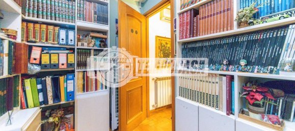 4-salle Appartement à Rome, Italy No. 270353 15