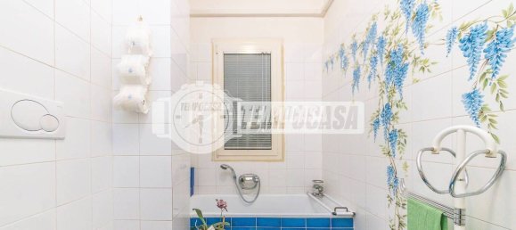 4-salle Appartement à Rome, Italy No. 270353 36