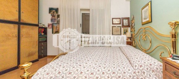 4-salle Appartement à Rome, Italy No. 270353 32
