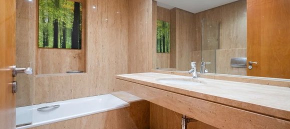 6 bedrooms Villa in Marbella, Spain No. 166180 39