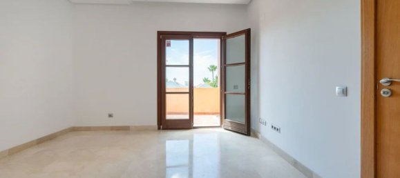 6 bedrooms Villa in Marbella, Spain No. 166180 18