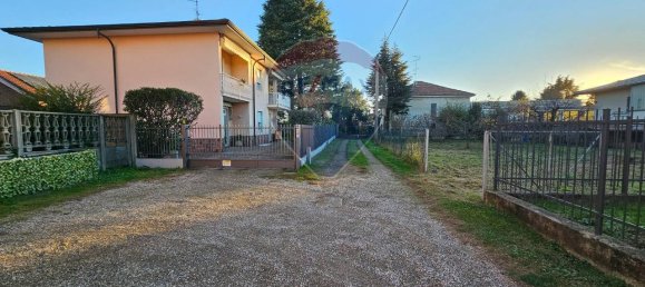 1-salle Terrain à Lonate Pozzolo, Italy No. 153721 15