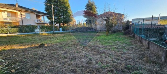 1-salle Terrain à Lonate Pozzolo, Italy No. 153721 10