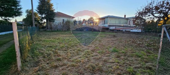 1-salle Terrain à Lonate Pozzolo, Italy No. 153721 19