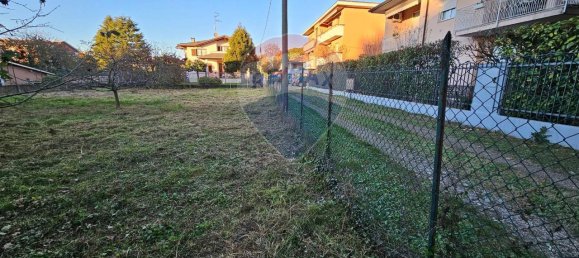 1-salle Terrain à Lonate Pozzolo, Italy No. 153721 6