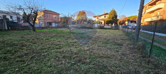 1-salle Terrain à Lonate Pozzolo, Italy No. 153721 2