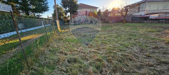 1-salle Terrain à Lonate Pozzolo, Italy No. 153721 12