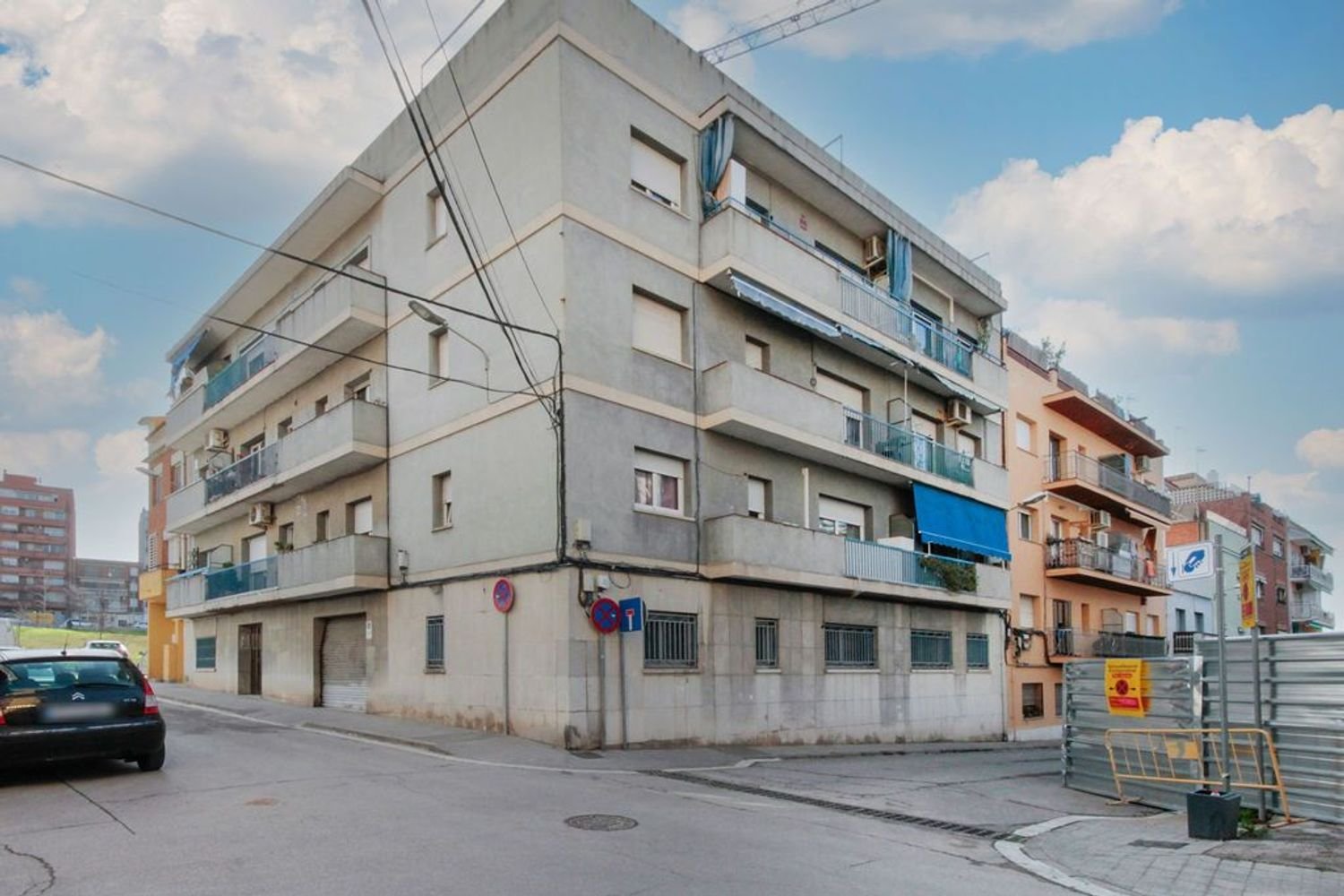 3 bedrooms Apartment in Granollers, Spain No. 211428