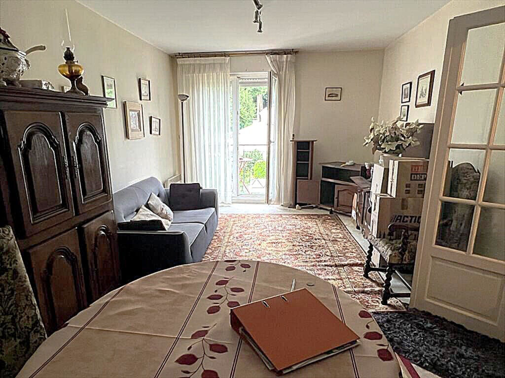 Apartamento T2 em Sonchamp, France N.º 284973