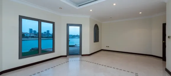 4 dormitorios villa en venta en Palm Jumeirah, Dubai, UAE № 105847 10