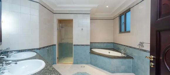 4 dormitorios villa en venta en Palm Jumeirah, Dubai, UAE № 105847 12
