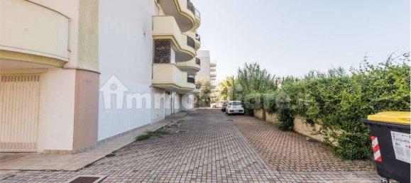 2 bedrooms Apartment in Montesilvano, Italy No. 339777 9