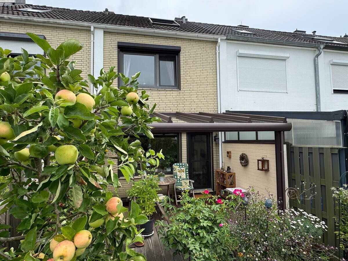 4-Zimmer Stadthaus in Pinneberg, Germany, Nr. 337101