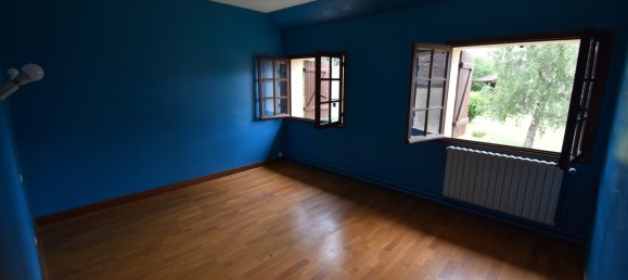 Casa de 5 dormitorios en Illiers-Combray, France No. 99525 6